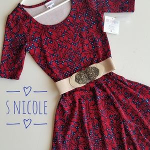 Lularoe Nicole (Size Small)